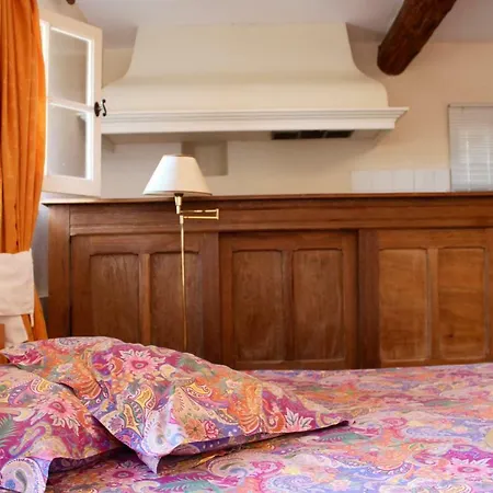 Holiday home Mas De La Gonnette *